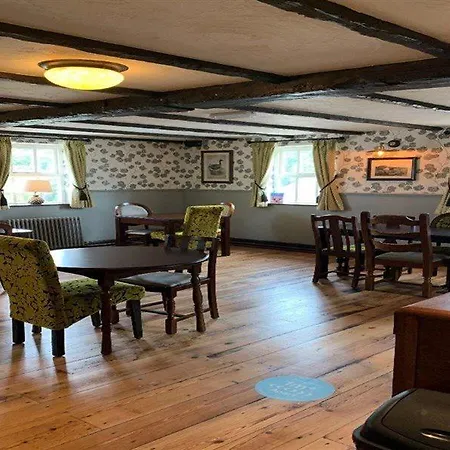 Ye Olde Mustard Pot 3*